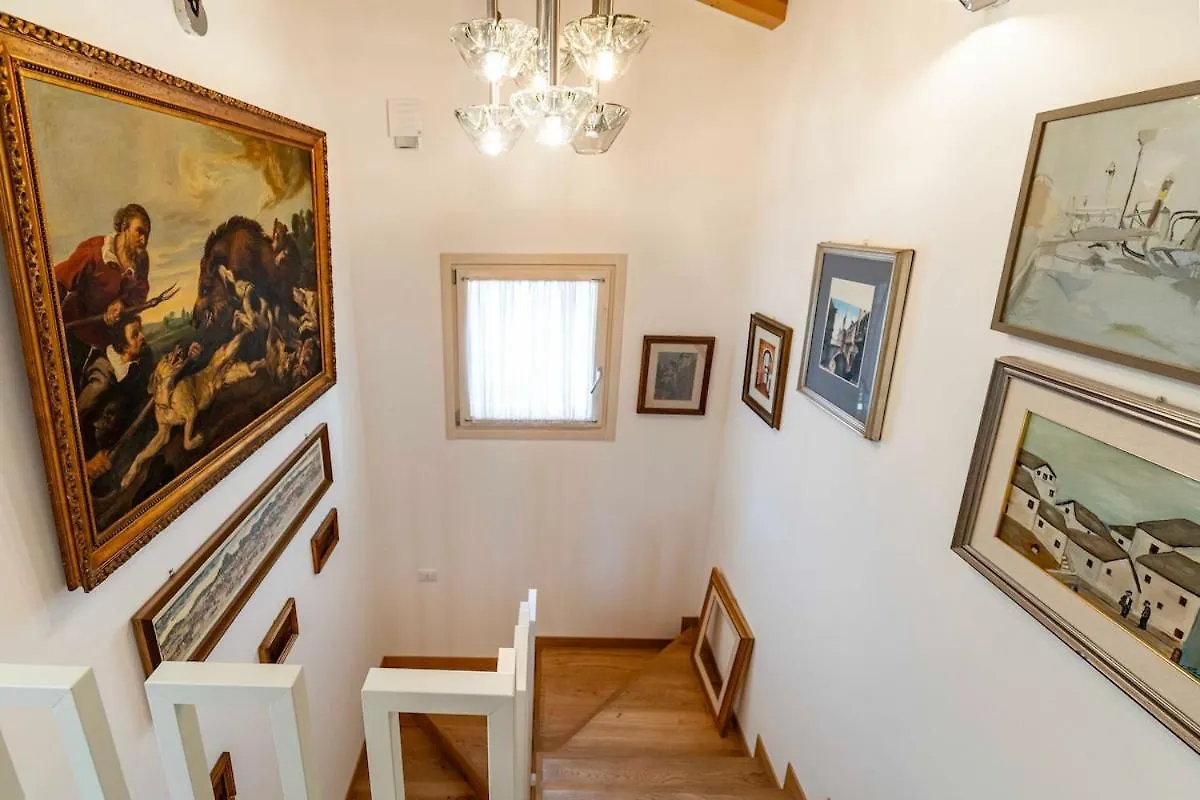 בית נופש Stylish House Near Venice With Parking